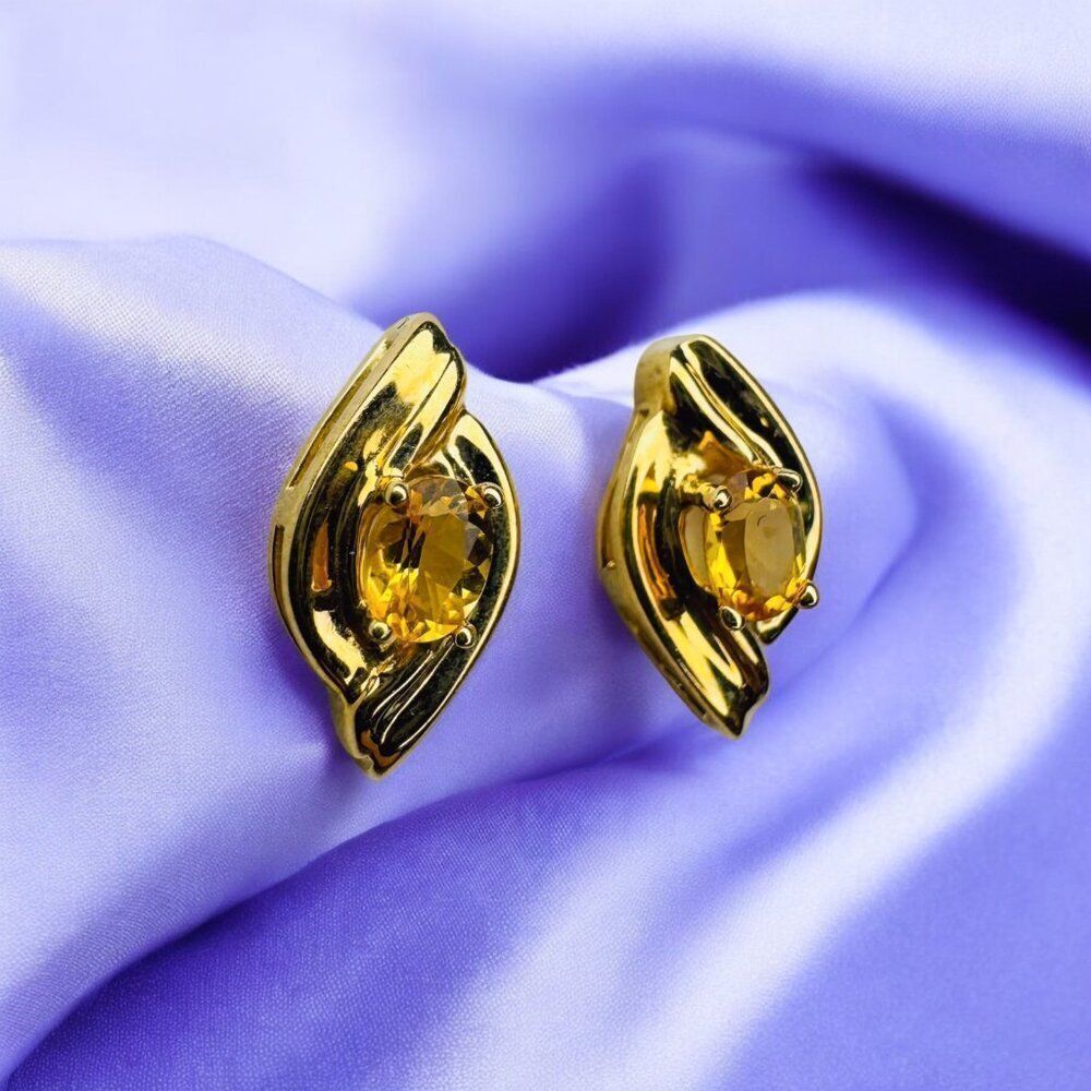 VINTAGE- 14K Gold -Natural Citrine Earrings -1/3 Carat T.W. -November Birthstone